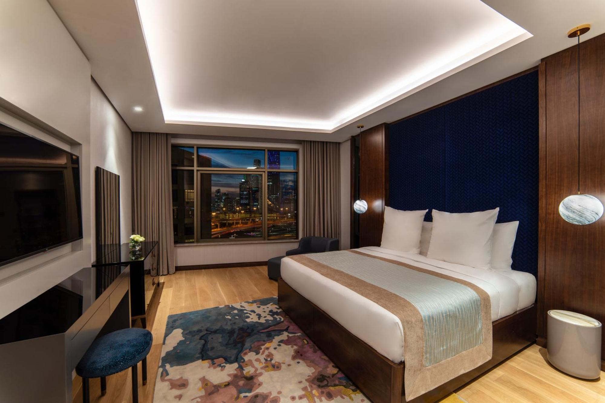 Movenpick Hotel And Residences Riyadh Exterior photo Deluxe Suite