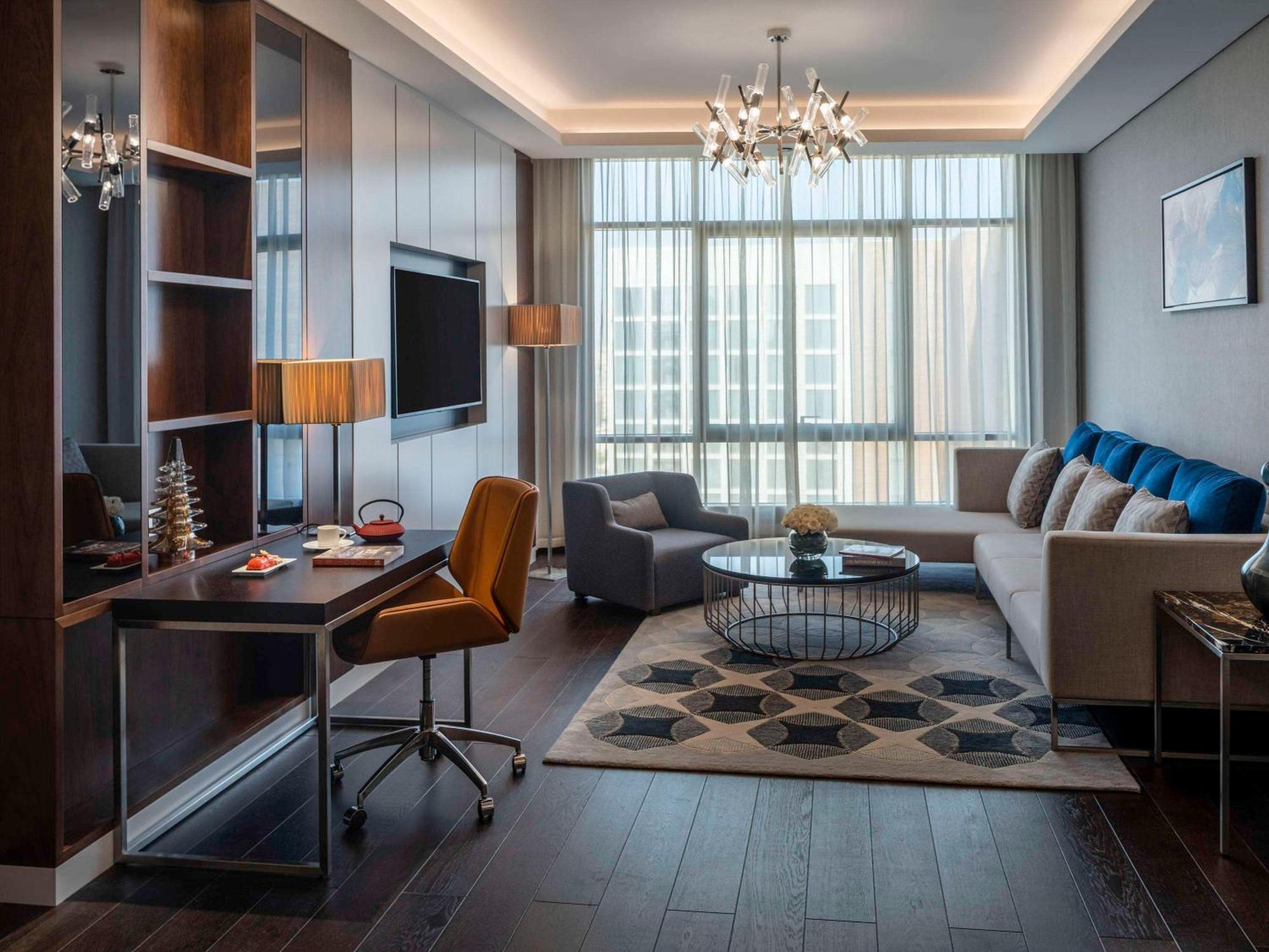 Movenpick Hotel And Residences Riyadh Exterior photo A living room at the hotel