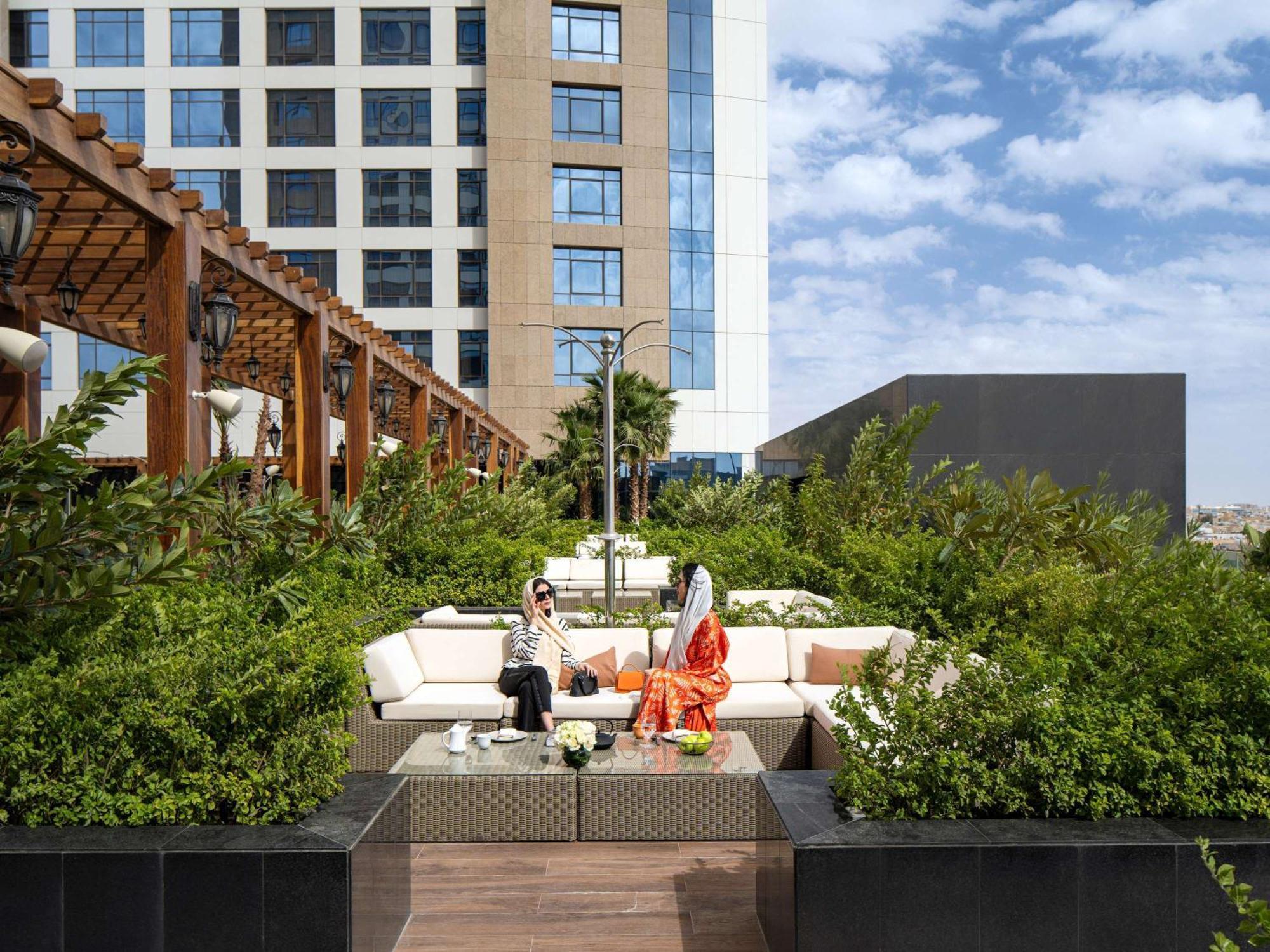 Movenpick Hotel And Residences Riyadh Exterior photo The Park, Hyderabad